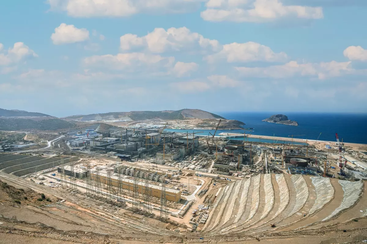 akkuyuda dil egitimi sertifika toreni 3H2LOnIV