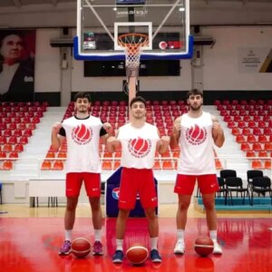 aliaga petkimspordan 3 genc oyuncuya profesyonel sozlesme iRUC1RXh