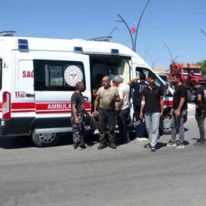 malatyada zincirleme trafik kazasi 9 yarali xf3CRBns