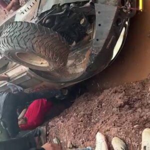 off road yarisinda korkutan kaza 74ksQSRM