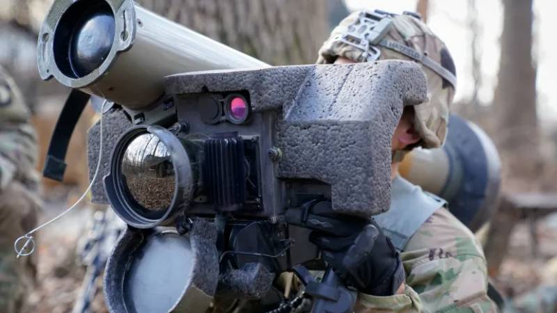 abd polonyaya 780 milyon dolarlik javelin fuzesi satisini onayladi hc2M8674