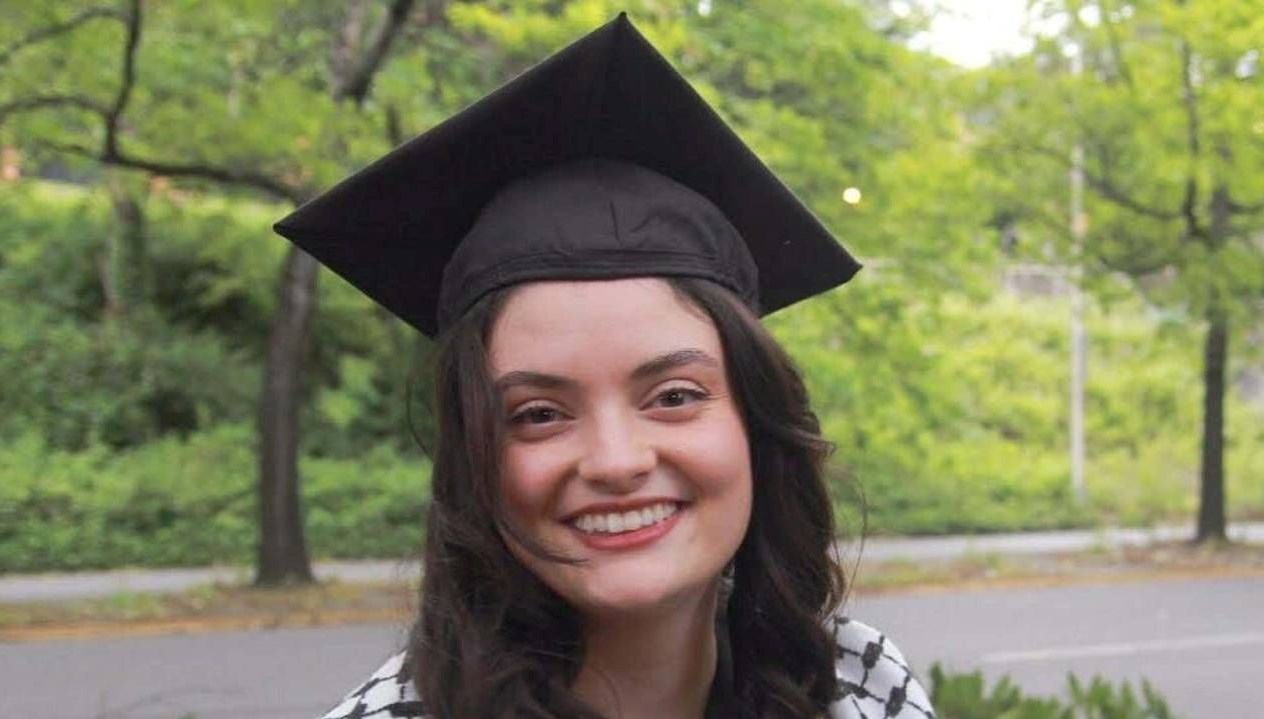 aysenur ezgi eyginin ardindan bati seriada gercekler ve yalanlar jsj78YZY