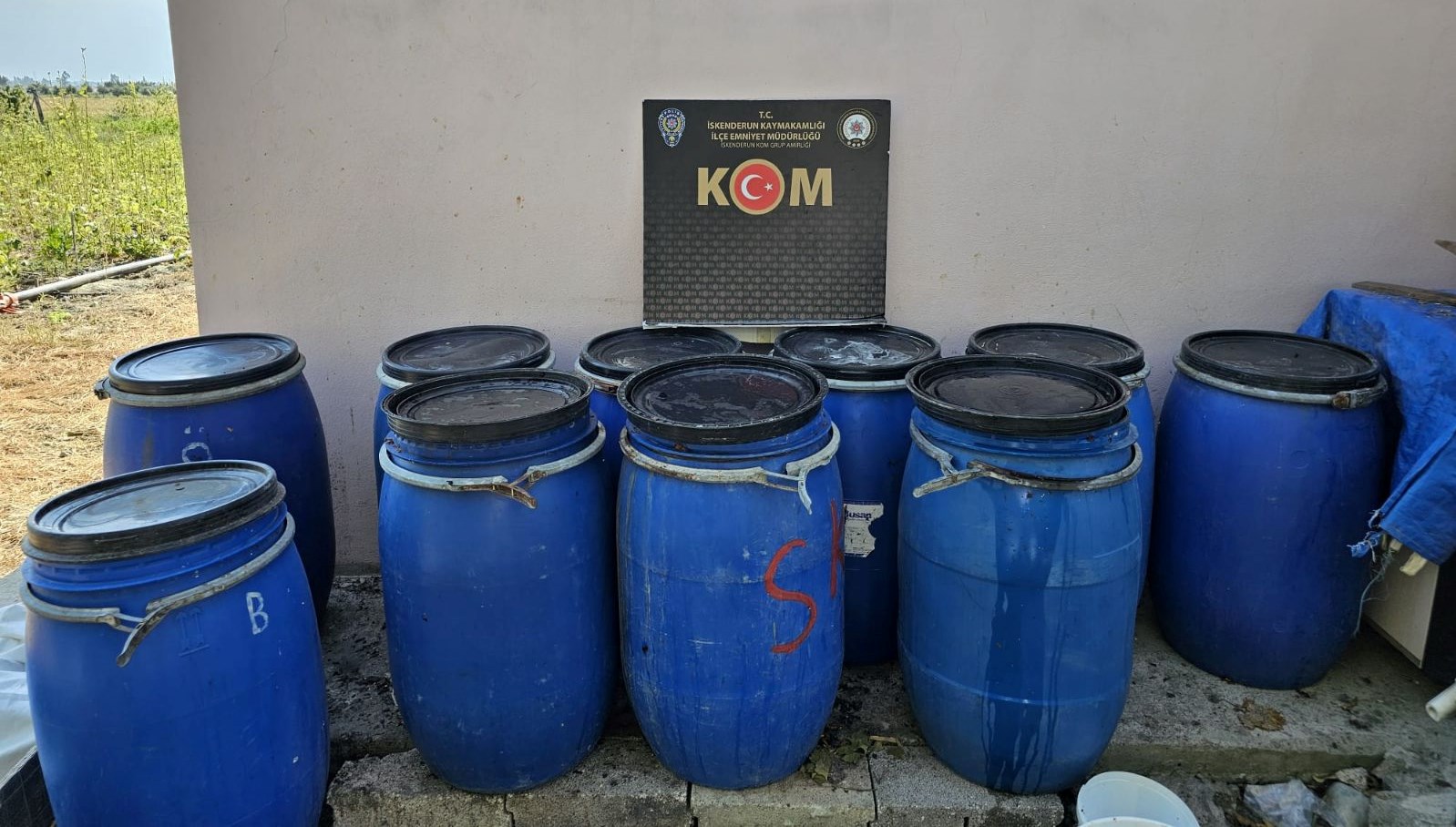 hatayda sahte icki operasyonu iki gozalti GgiYYPlL