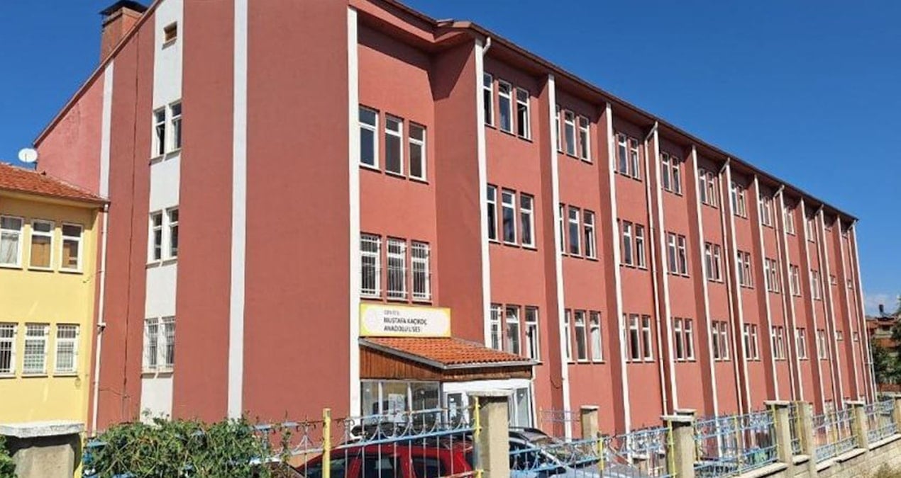 milletin parasi boyle carcur ediliyor okul guclendirmesinde 864 milyonluk kamu zarari gA7cp7ZW