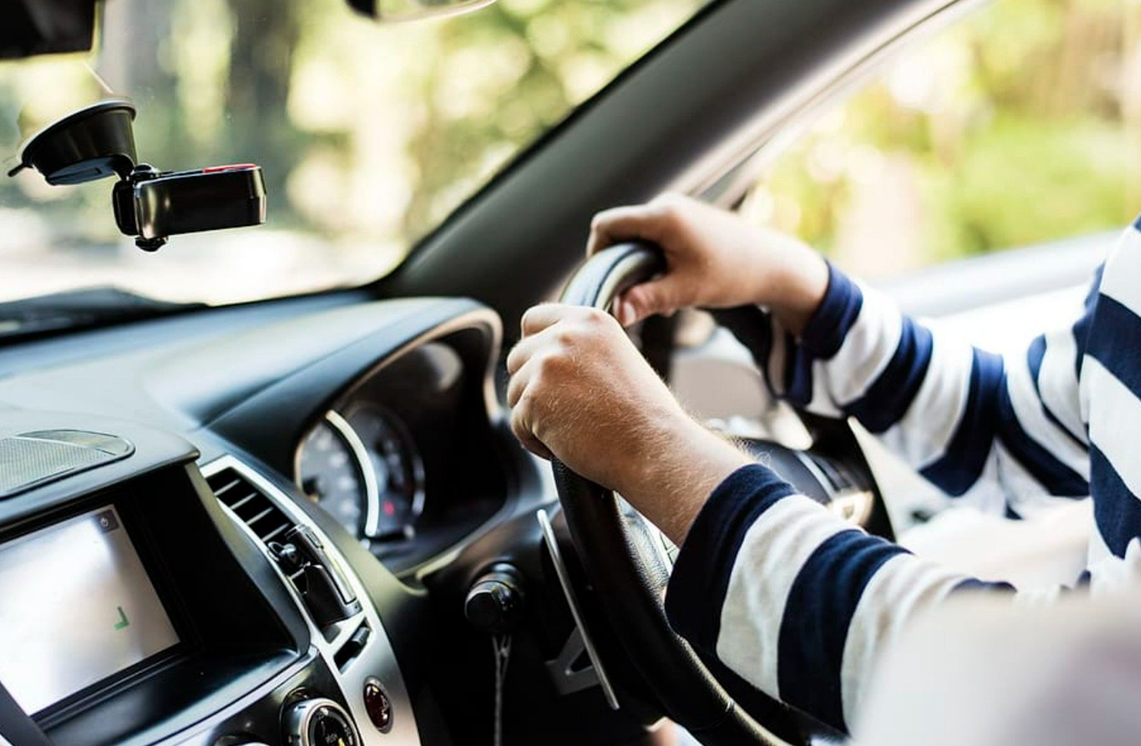 trafik sikisikligini onleyecek hamle sosyal medyayi karistirdi lthLWj6I