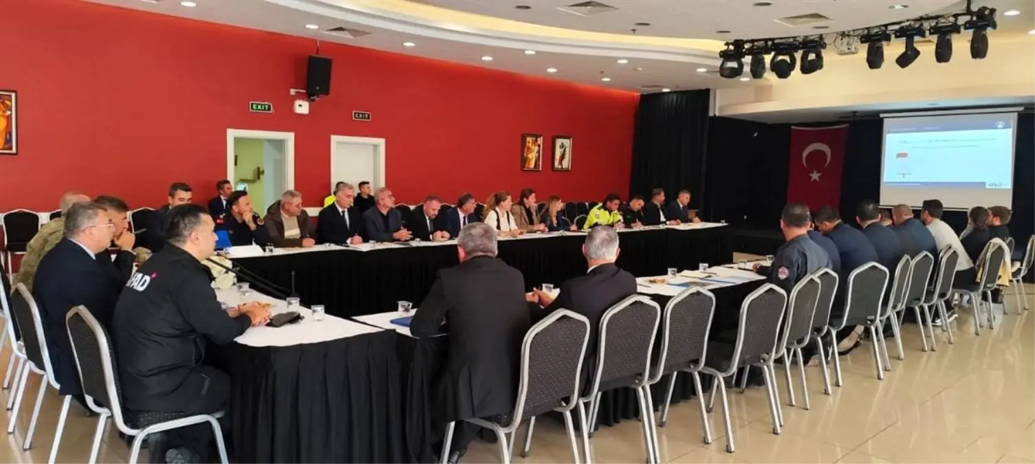 istanbul adalar tatbikati icin hazirlik toplantisi 25v1wEYi.jpg