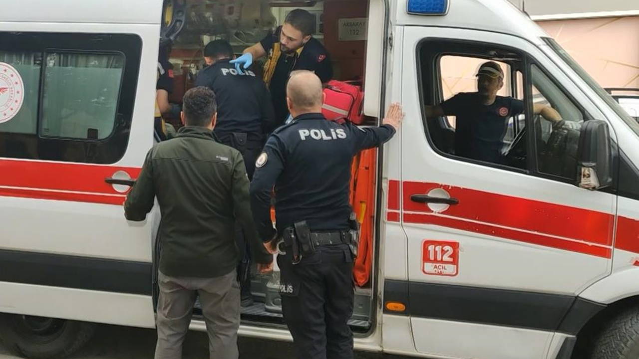 okul cikisi parkta bicakli kavga 2 cocuk yaralandi UT5QvFXI.jpg