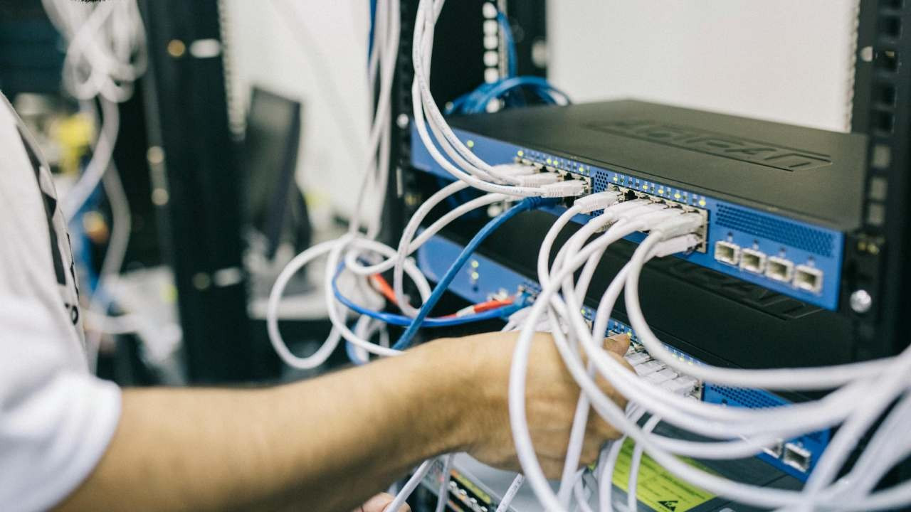 ibm yil sonuna kadar binlerce kisiyi isten cikaracak XbPn7CzK.jpg