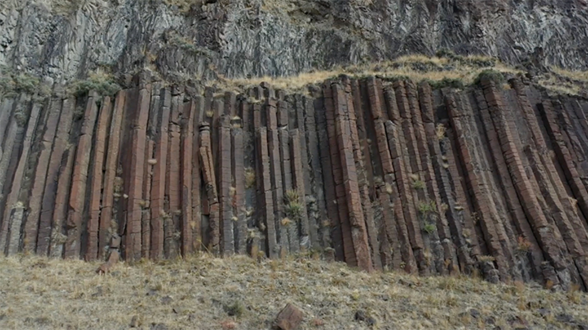 kagizmandaki 7 milyon yillik sutunlar bilimsel literature girdi iNcg4LAL.jpg