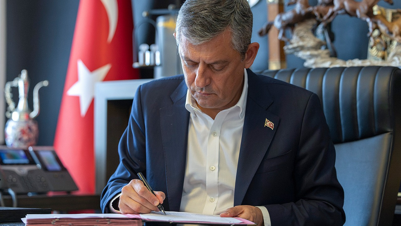 Son dakika ozgur ozelden yeni partide ilk mesaj z6T3IXlh
